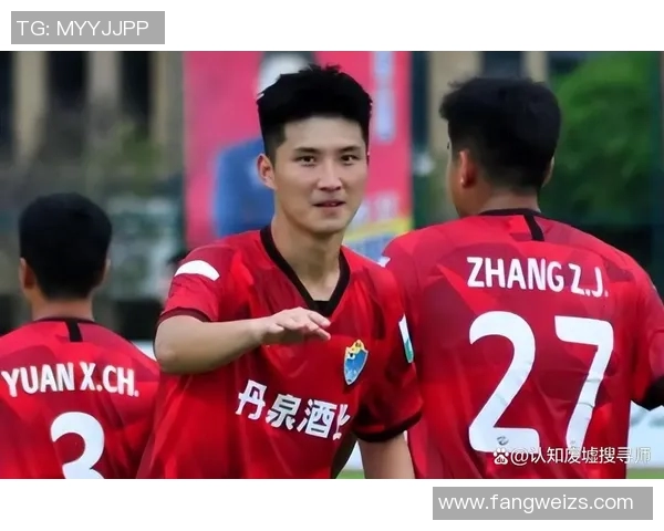 国内足球明星队长是谁揭晓中国足球新希望与未来发展方向